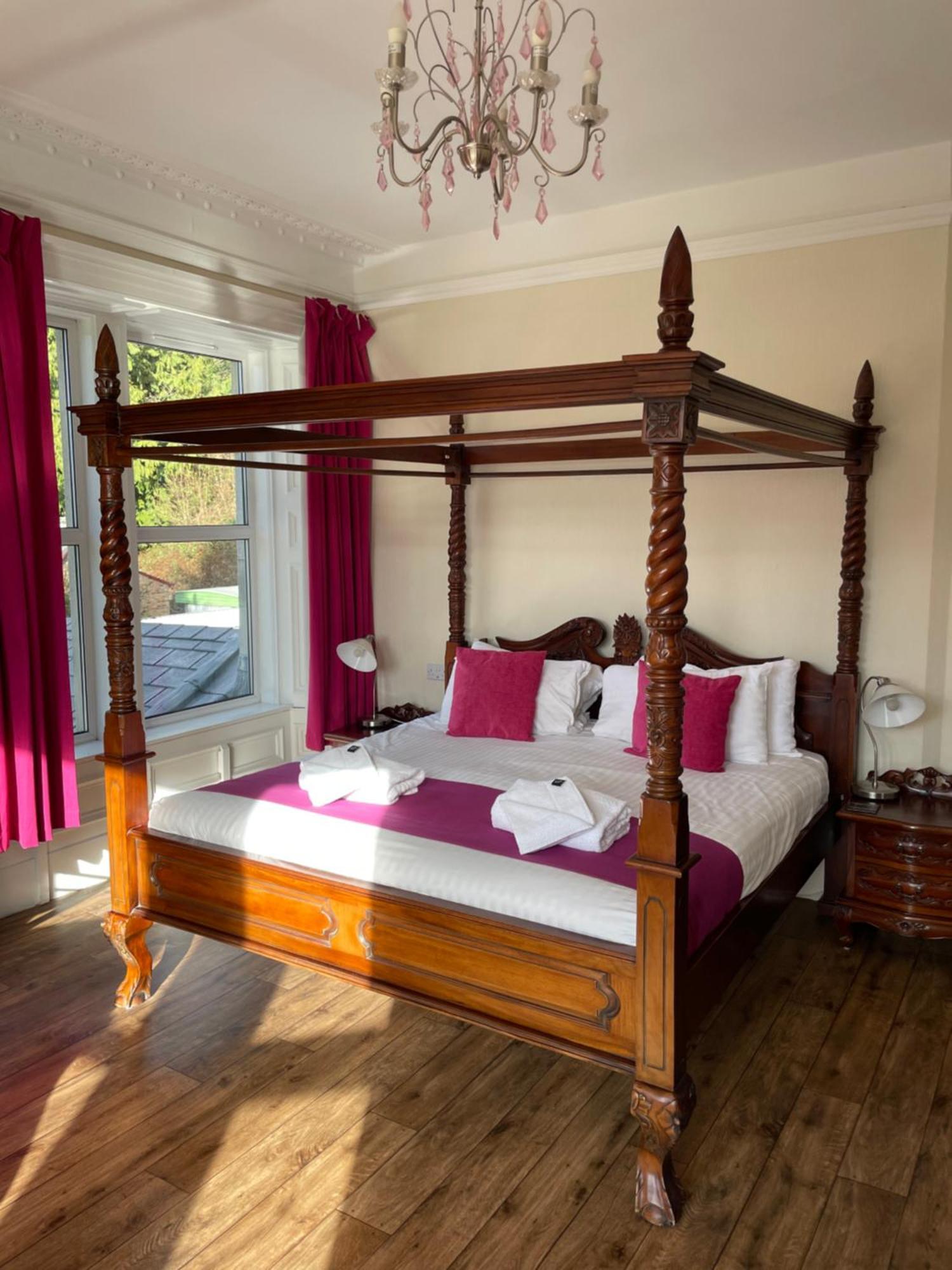The Claymore Guest House Pitlochry Eksteriør bilde