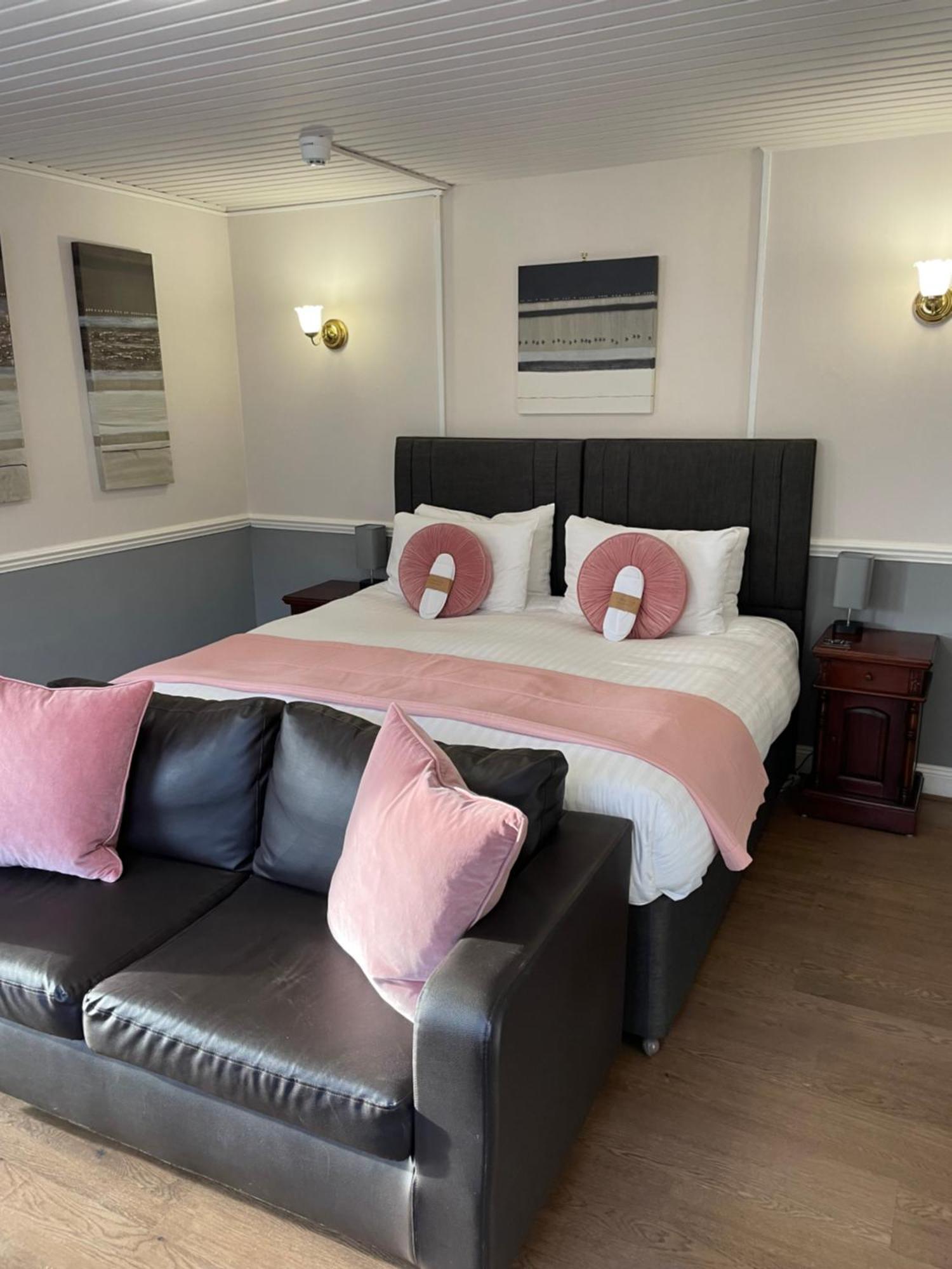 The Claymore Guest House Pitlochry Eksteriør bilde