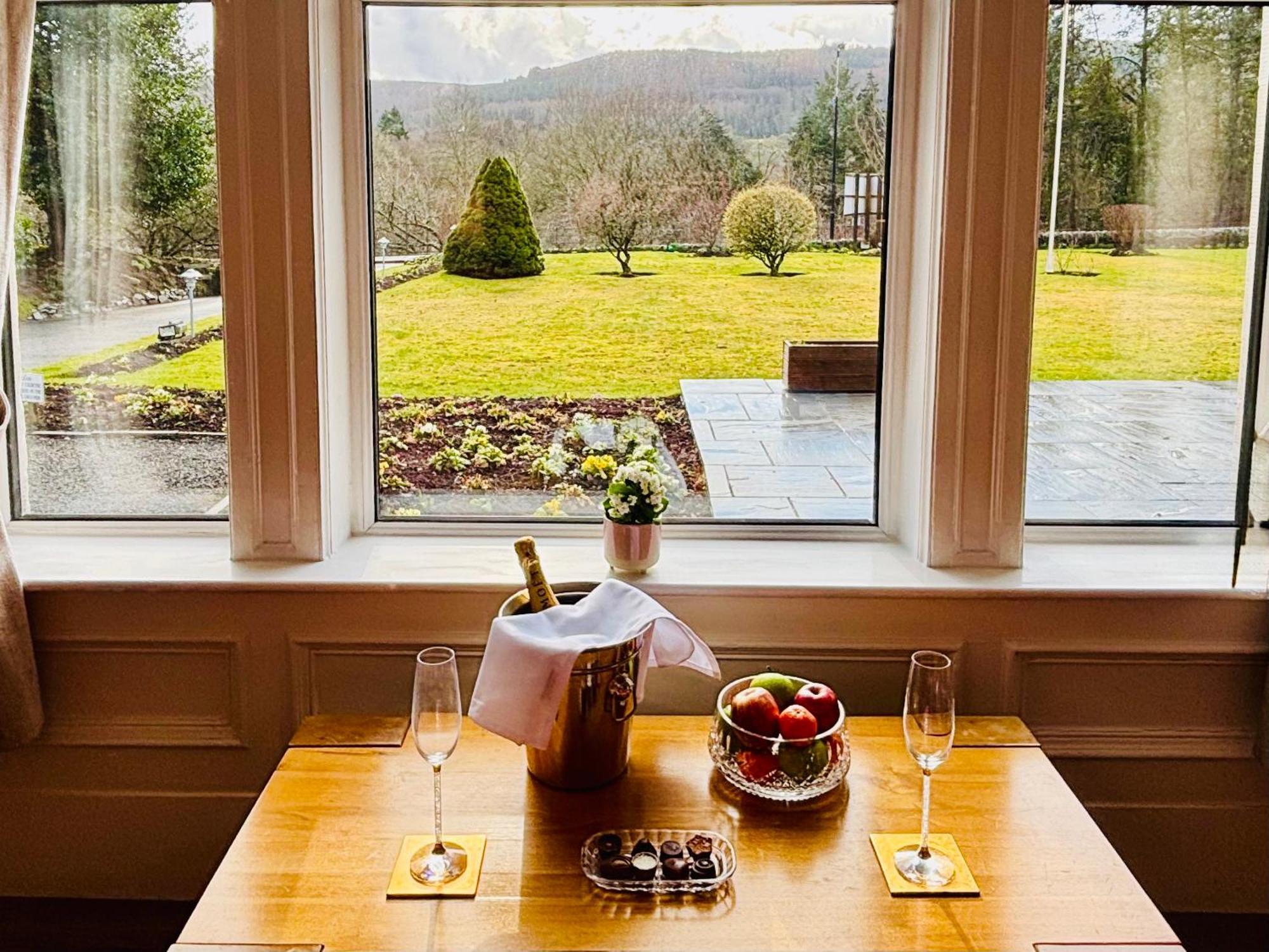 The Claymore Guest House Pitlochry Eksteriør bilde