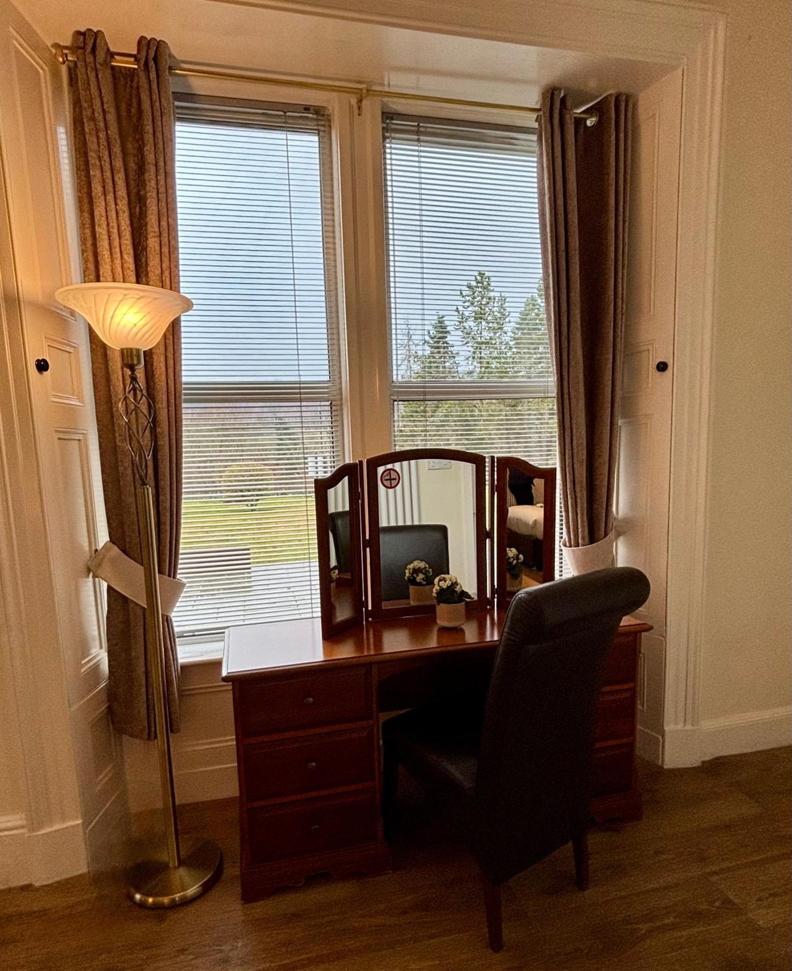 The Claymore Guest House Pitlochry Eksteriør bilde