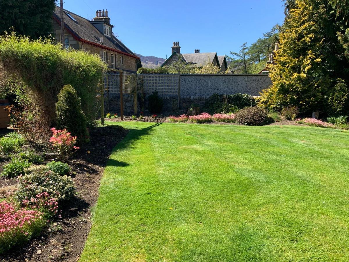 The Claymore Guest House Pitlochry Eksteriør bilde